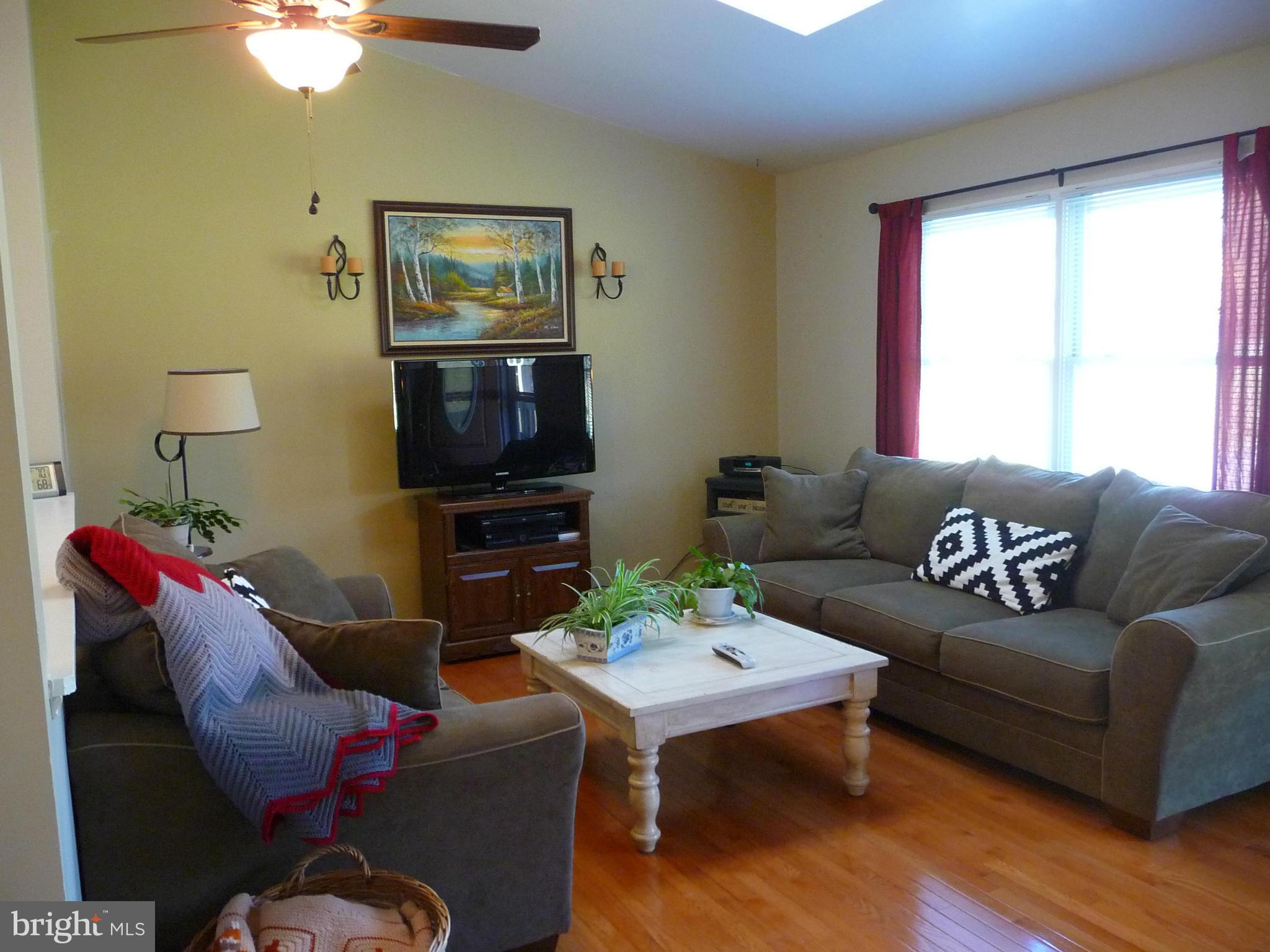 9380 Dutch Hollow Road Rixeyville, VA 22737 - Photo 11 of 23 Living Room
