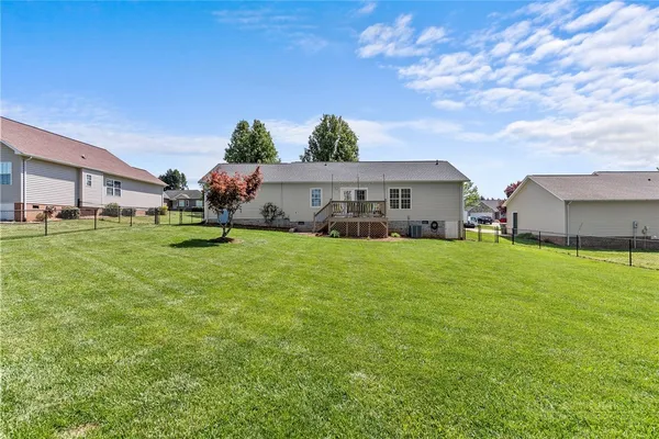 $314,000 | 1478 Farmington Hills Drive, Conover, NC 28613