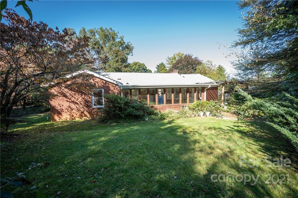 2 Oak Ridge Road Asheville, NC 28805 - Photo 21 of 24 Gallery Image 21