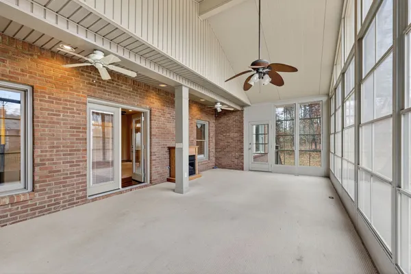$729,900 | 2006 Tamara Court, Springfield, TN 37172