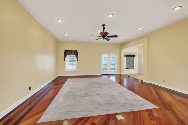 $729,900 | 2006 Tamara Court, Springfield, TN 37172