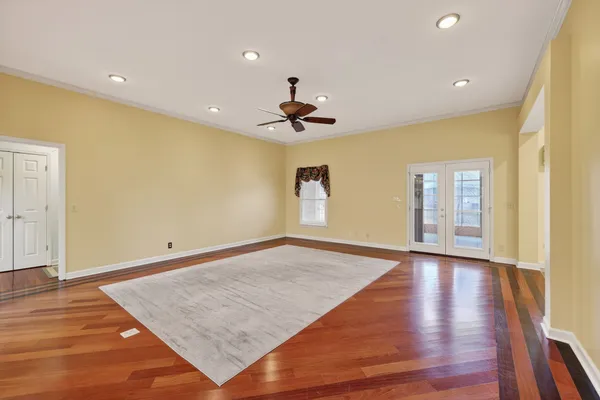 $729,900 | 2006 Tamara Court, Springfield, TN 37172