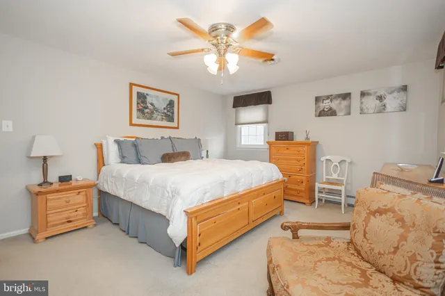 $949,900 | 10 Bailey Drive, Washington Crossing, PA 18977