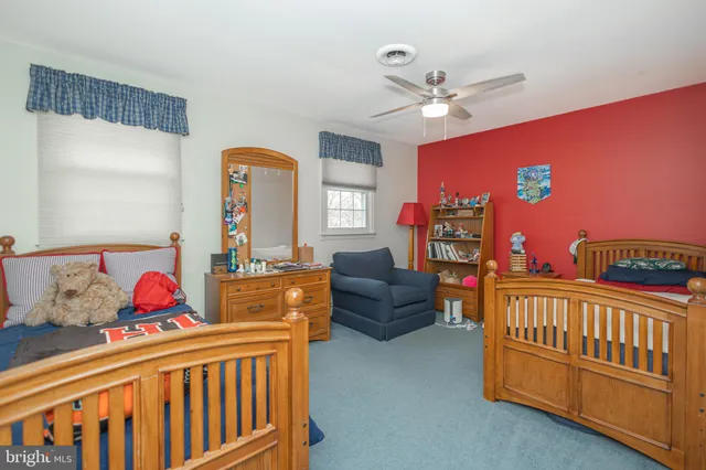 $949,900 | 10 Bailey Drive, Washington Crossing, PA 18977