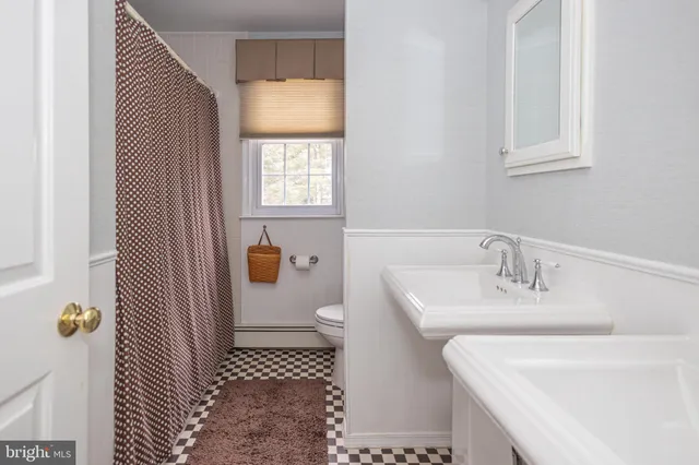 $949,900 | 10 Bailey Drive, Washington Crossing, PA 18977