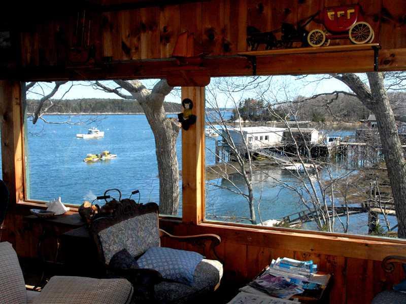 949 Cundy's Harbor Road Harpswell, ME 04079 - Photo 6 of 22 Living Room. south side looking out...