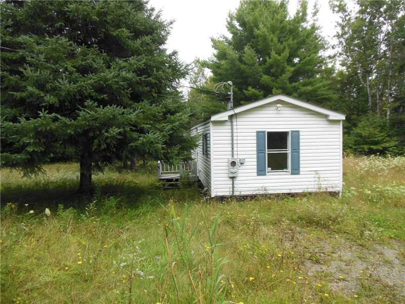569 North Dexter Road Dexter, ME 04930 - Photo 2 of 5 Exterior Front.