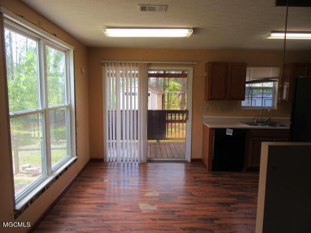 189 Steve Williams Road Lucedale, MS 39452 - Photo 3 of 18 3