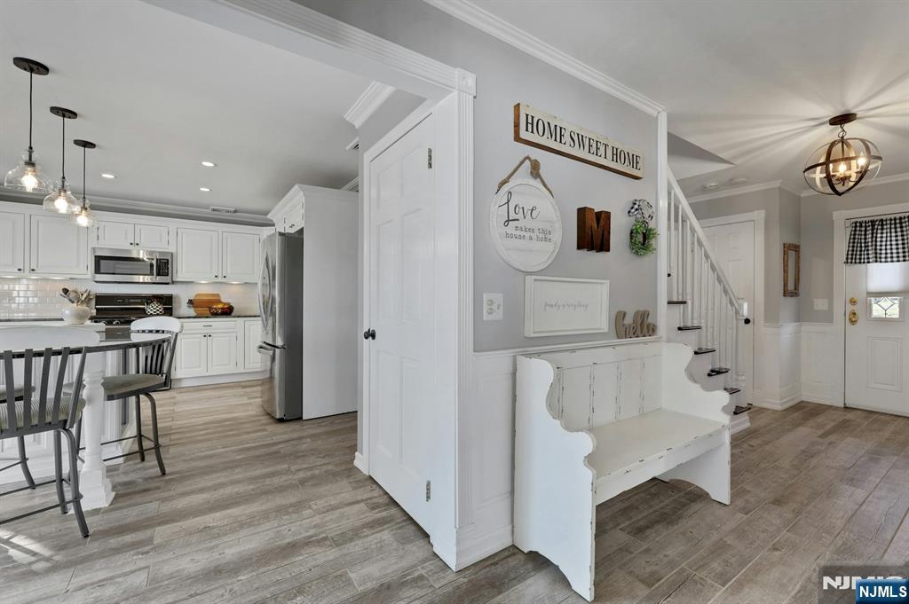 5 Greene Street Mahwah, NJ 07430 - Photo 13 of 30