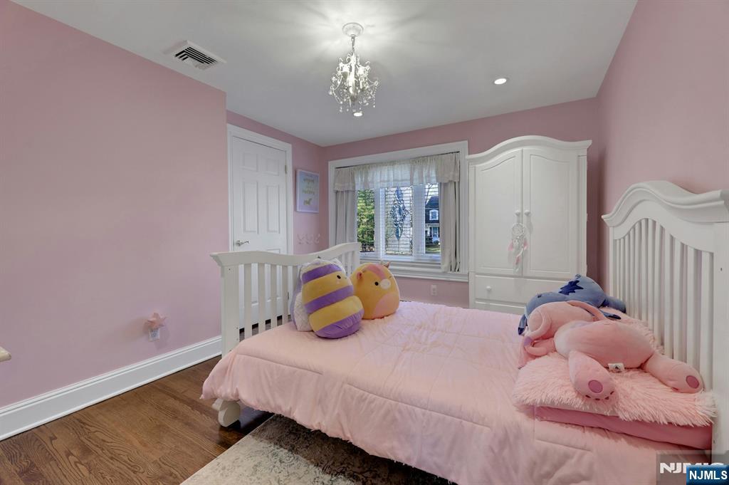 5 Greene Street Mahwah, NJ 07430 - Photo 19 of 30