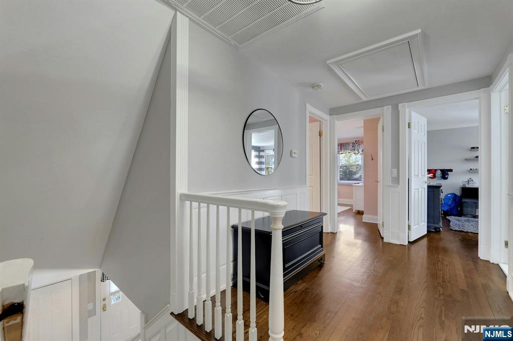 5 Greene Street Mahwah, NJ 07430 - Photo 22 of 30