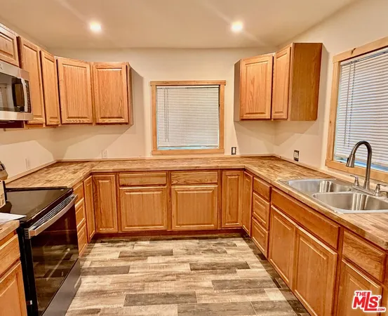 $2,299 | 25890 Wayne Road, Idyllwild, CA 92549