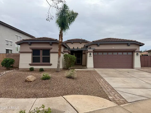 $2,450 | 18639 East Lark Drive, Queen Creek, AZ 85142