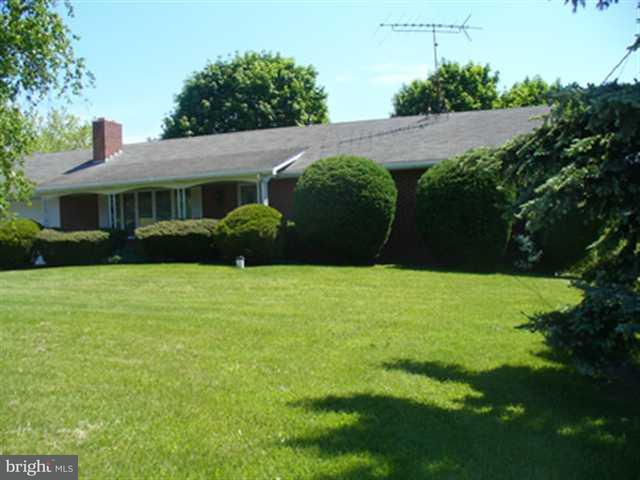 419 Mountain Road Millerstown, PA 17062 - Photo 11 of 12 Gallery Image 11