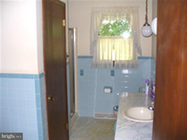 419 Mountain Road Millerstown, PA 17062 - Photo 7 of 12 Gallery Image 7