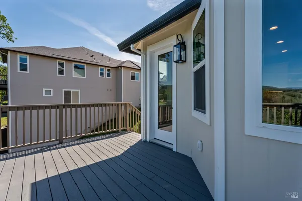 $899,000 | 400 Tehuacan Road, Ukiah, CA 95482