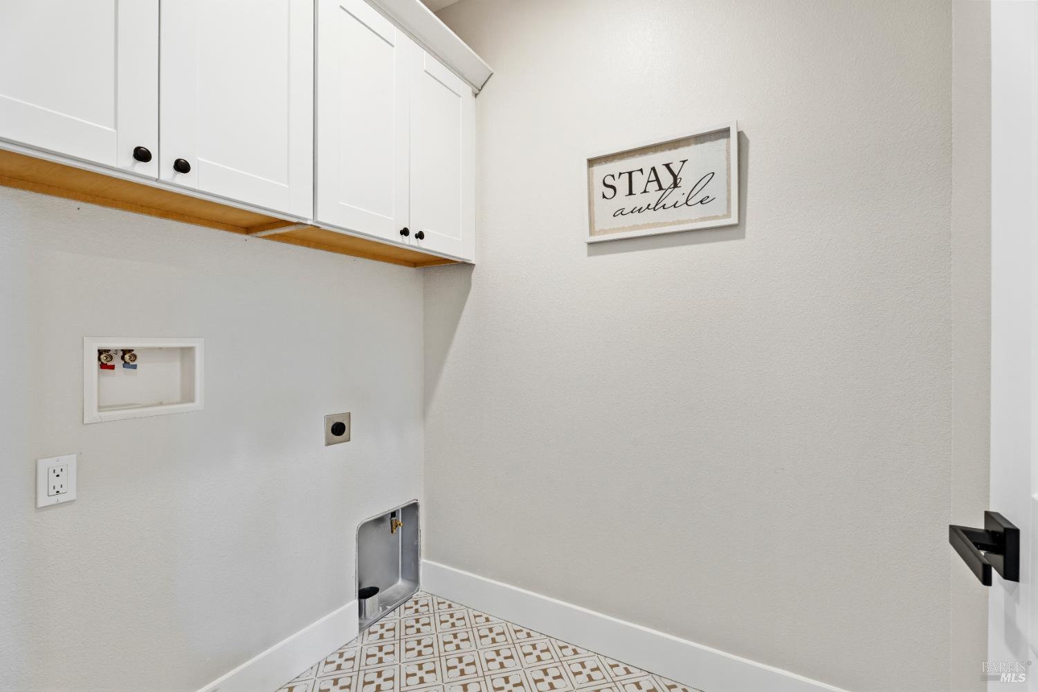 400 Tehuacan Road Ukiah, CA 95482 - Photo 48 of 57 Laundry room on second story