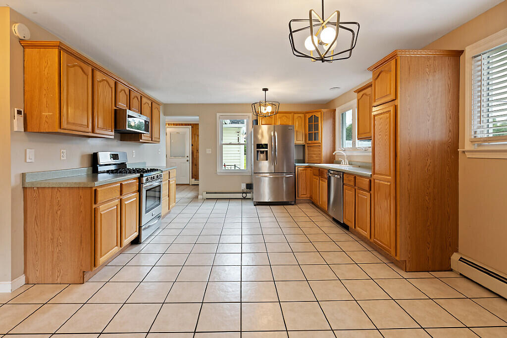 104 Old Lisbon Road Lewiston, ME 04240 - Photo 10 of 85 Kitchen