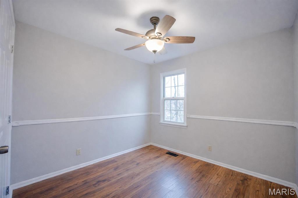 9046 Bunkum Road Fairview Heights, IL 62208 - Photo 14 of 17