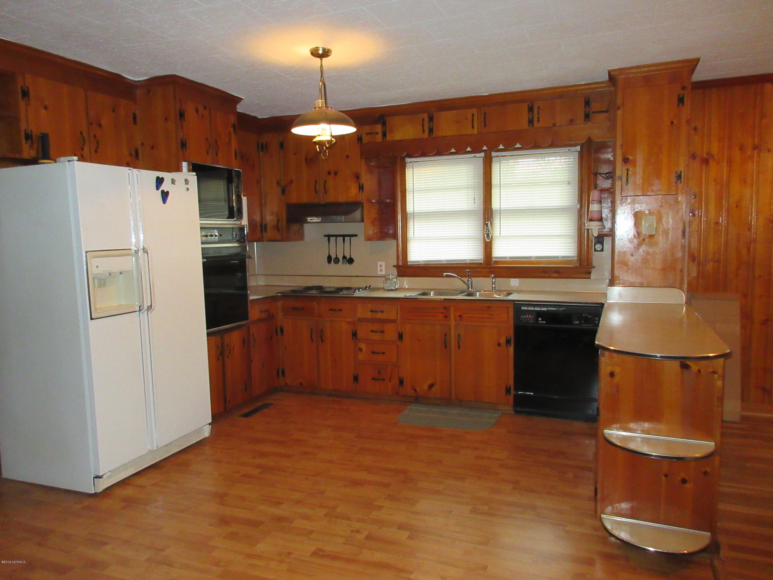 2706 Carey Road Kinston, NC 28504 - Photo 10 of 18 IMG_0746