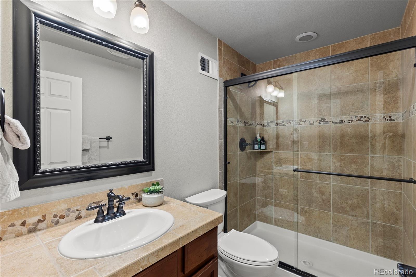10660 Weathersfield Court Highlands Ranch, CO 80129 - Photo 43 of 44