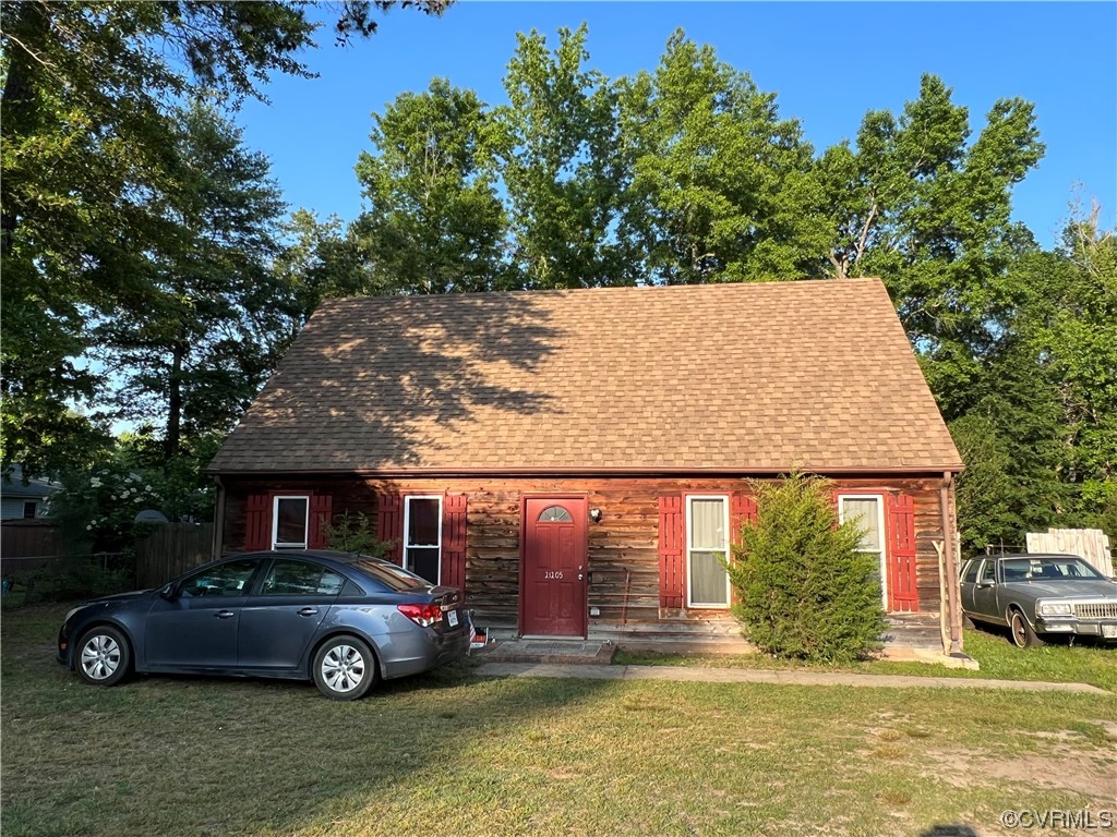 21205 Matoaca Road Petersburg, VA 23803 - Photo 7 of 10 a view of a house with garden