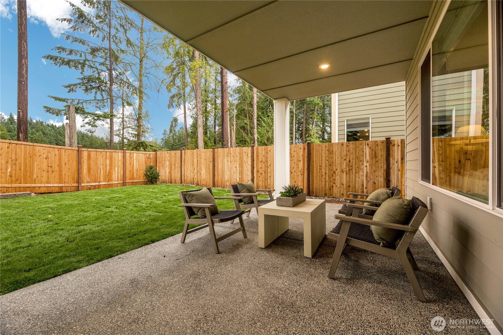 13627 60th Avenue West Edmonds, WA 98026 - Photo 7 of 29 a view of yard with patio