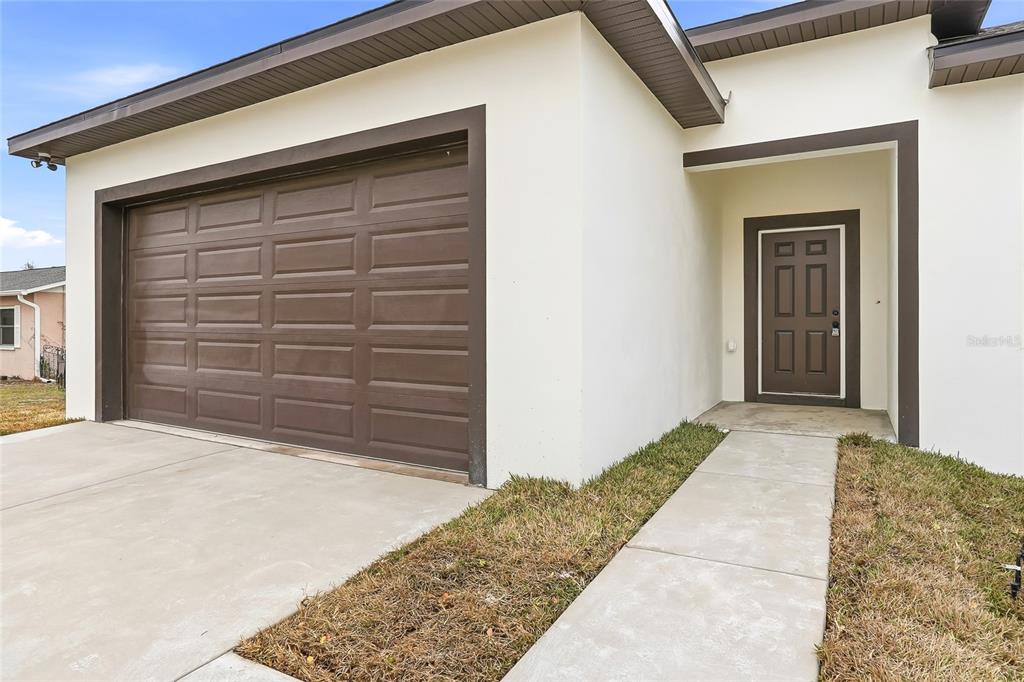11256 Salters Street Spring Hill, FL 34609 - Photo 10 of 46 a front view of a house
