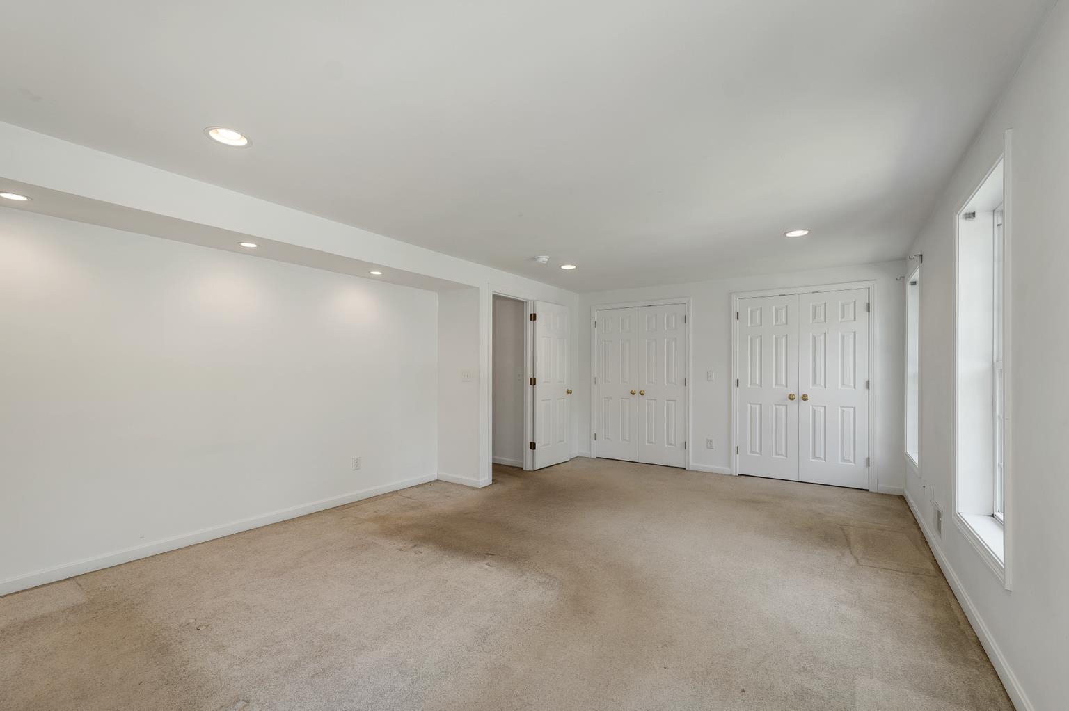 10 Beechwood Road Sandown, NH 03873 - Photo 12 of 18 Gallery Image 12