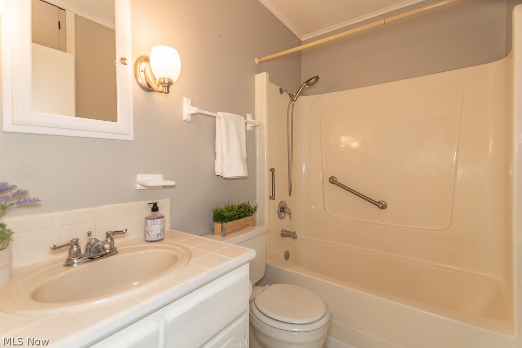 7357 Fox Mill Road, Unit 25D Mentor, OH 44060 - Photo 17 of 28 Gallery Image 17
