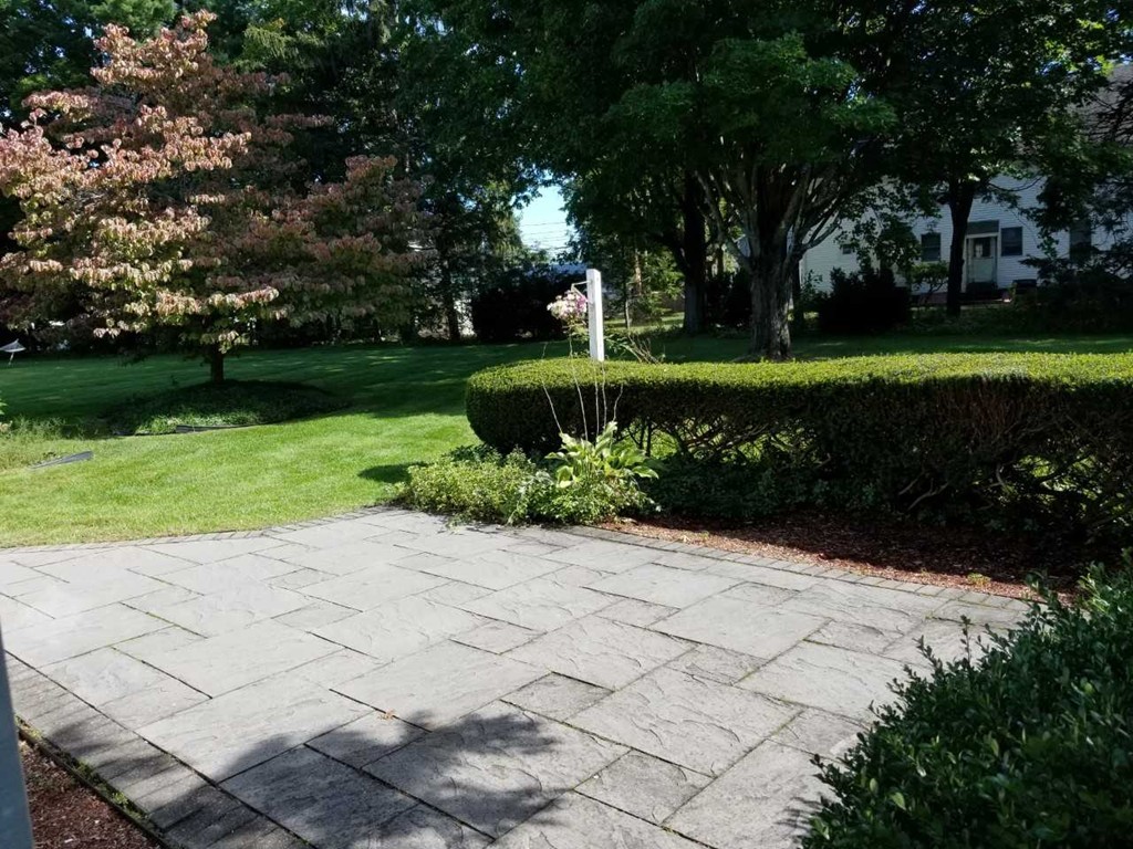 26 Neville Road Framingham, MA 01702 - Photo 17 of 18 Gallery Image 17