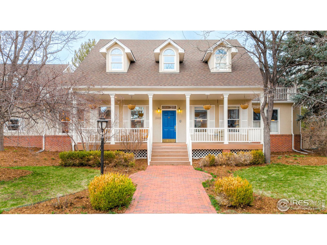 a house view with a garden space