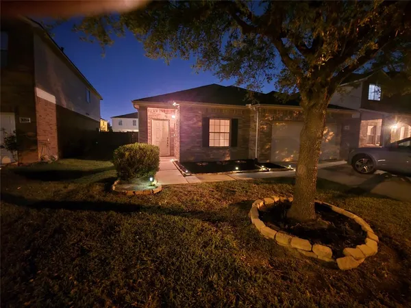$2,100 | 6702 Castle Terrace Court, Spring, TX 77379