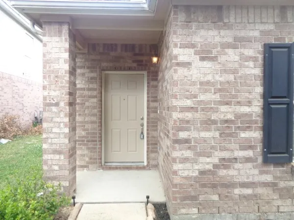 $2,100 | 6702 Castle Terrace Court, Spring, TX 77379