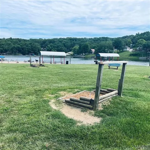 $6,650 | 9482 James Drive, French Village, MO 63036