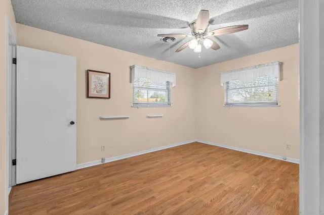 $350,000 | 901 Berrywood Drive, Austin, TX 78753