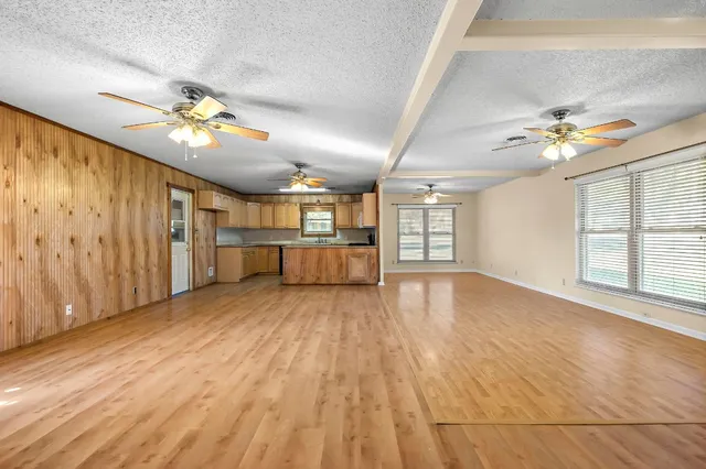 $350,000 | 901 Berrywood Drive, Austin, TX 78753