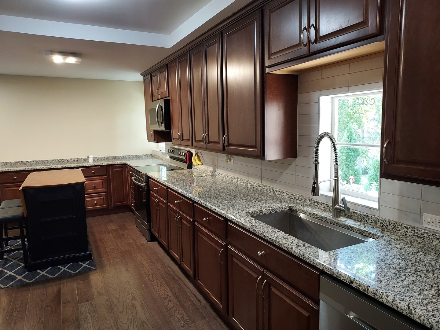 201 Devonshire Road Tower Lakes, IL 60010 - Photo 18 of 38 Gallery Image 18