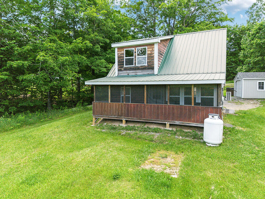 325 Molunkus Road Cornville, ME 04976 - Photo 4 of 44 Porch