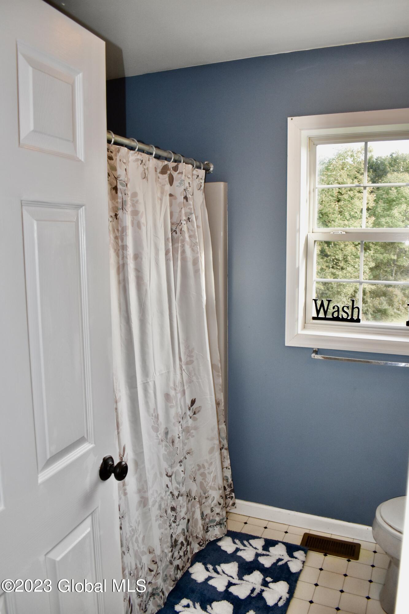 698 Coach Road Argyle, NY 12809 - Photo 21 of 32 DSC_0136