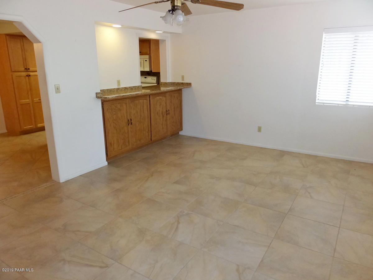 11950 Rawhide Ridge Dewey, AZ 86327 - Photo 16 of 37 a view of a kitchen with a sink