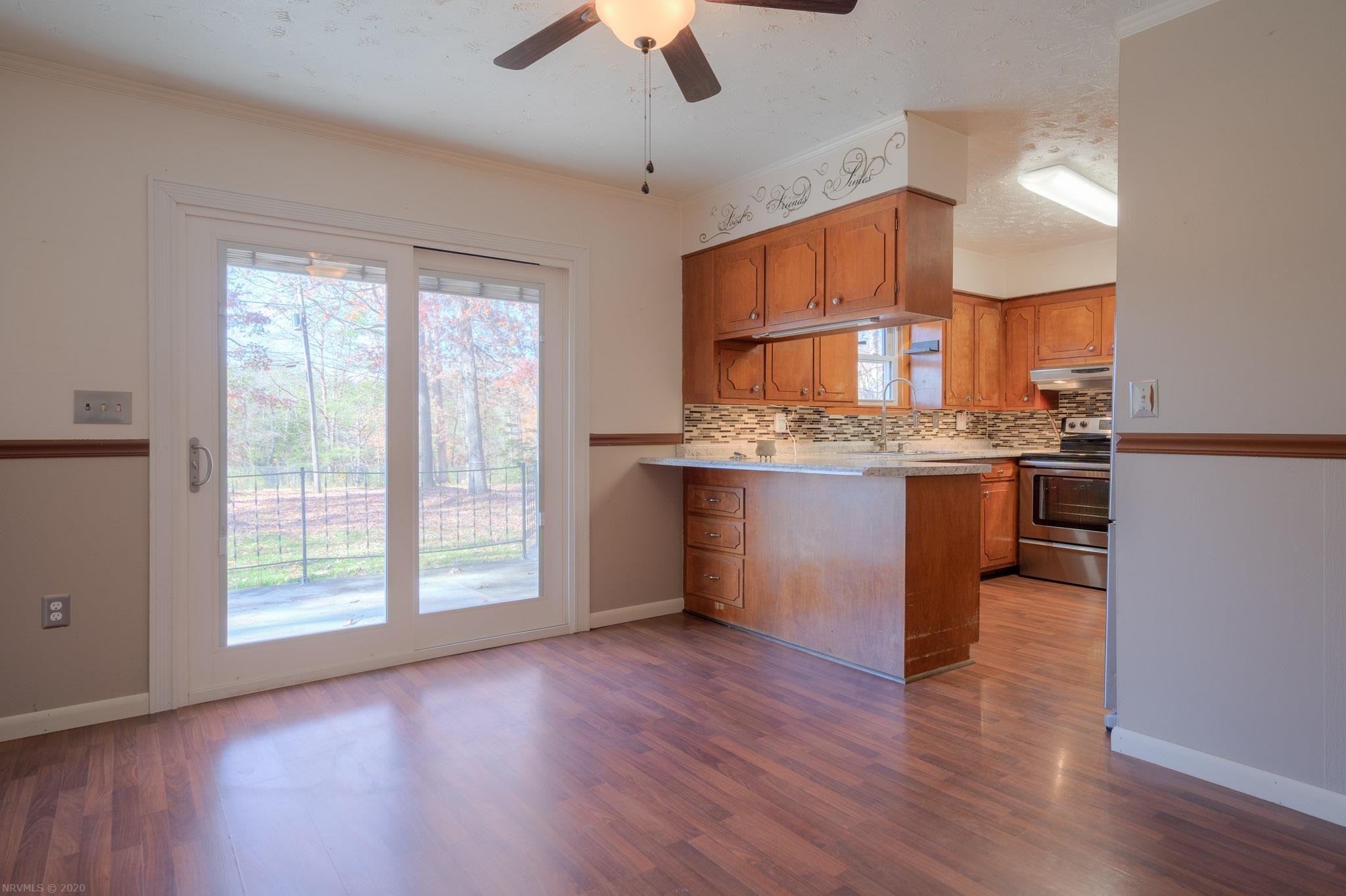 4443 Whitt-Southern Road Pulaski, VA 24301 - Photo 16 of 50 Gallery Image 16