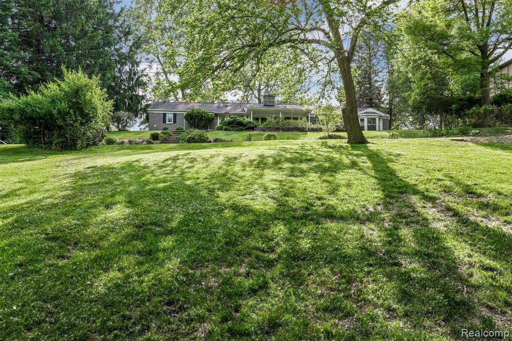 6475 Apple Orchard Lane Rochester Hills, MI 48306 - Photo 23 of 25