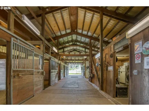 $1,300,000 | 16493 Northeast Major Lane, Yamhill, OR 97148