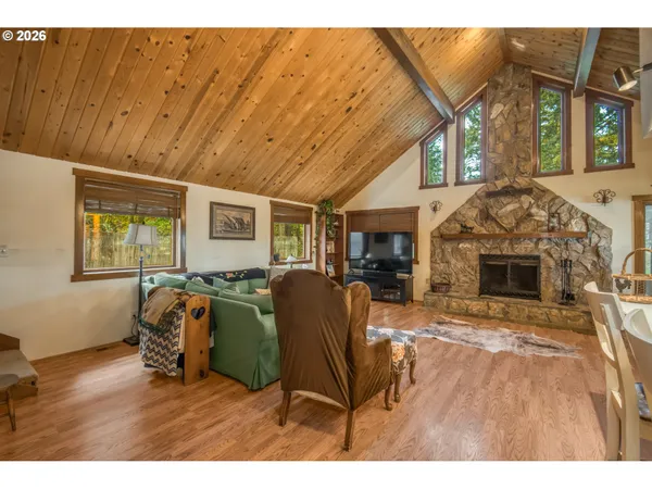 $1,300,000 | 16493 Northeast Major Lane, Yamhill, OR 97148