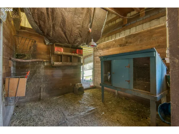 $1,300,000 | 16493 Northeast Major Lane, Yamhill, OR 97148