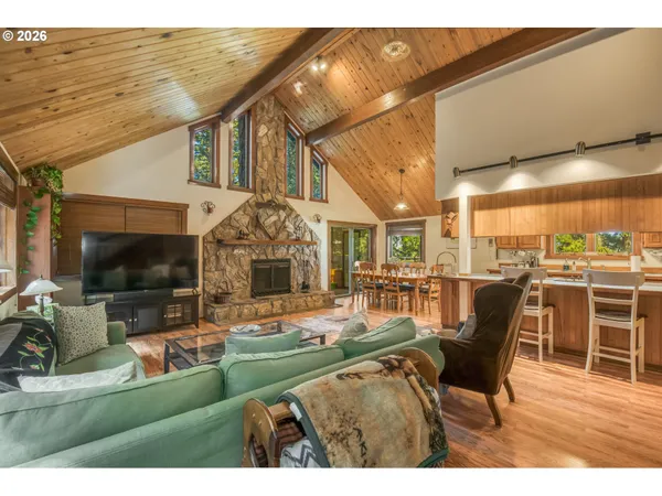 $1,300,000 | 16493 Northeast Major Lane, Yamhill, OR 97148