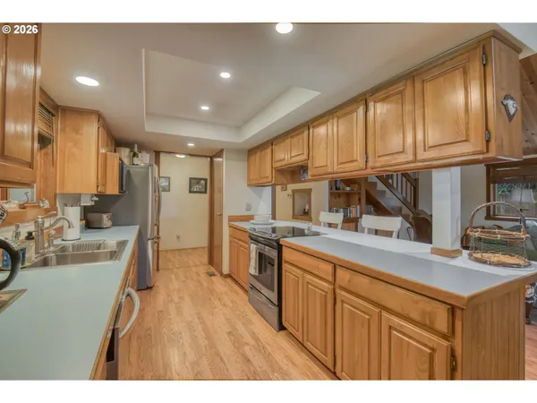 $1,300,000 | 16493 Northeast Major Lane, Yamhill, OR 97148
