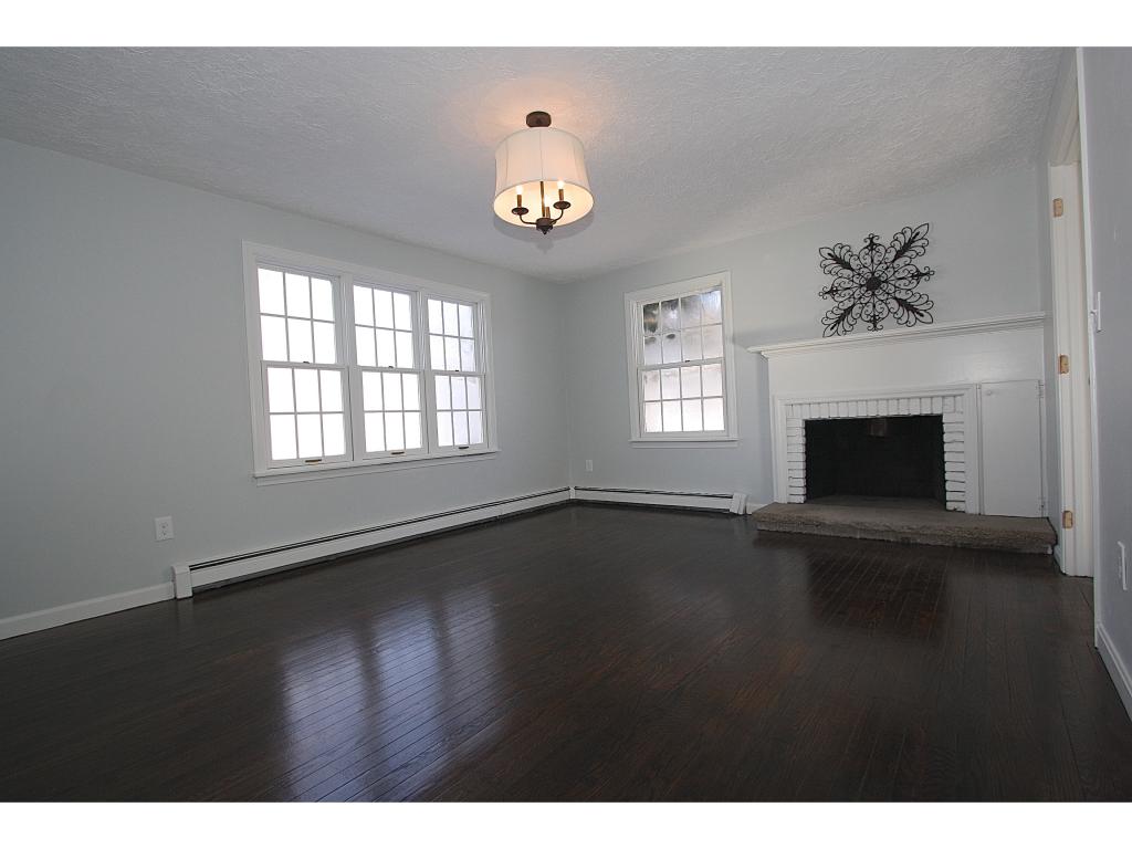 23 Goffstown Road Hooksett, NH 03106 - Photo 7 of 16