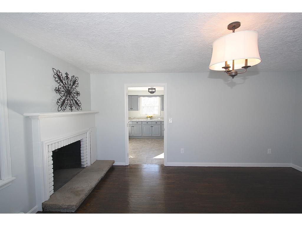 23 Goffstown Road Hooksett, NH 03106 - Photo 8 of 16